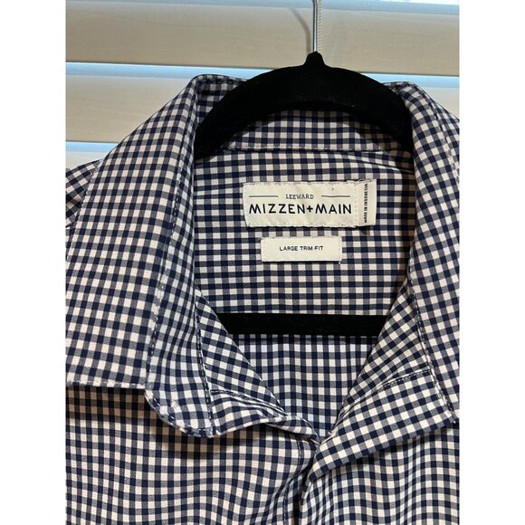 Mizzen and Main Long Sleeve Button Up Shirt - Size L - Picture 2 of 3